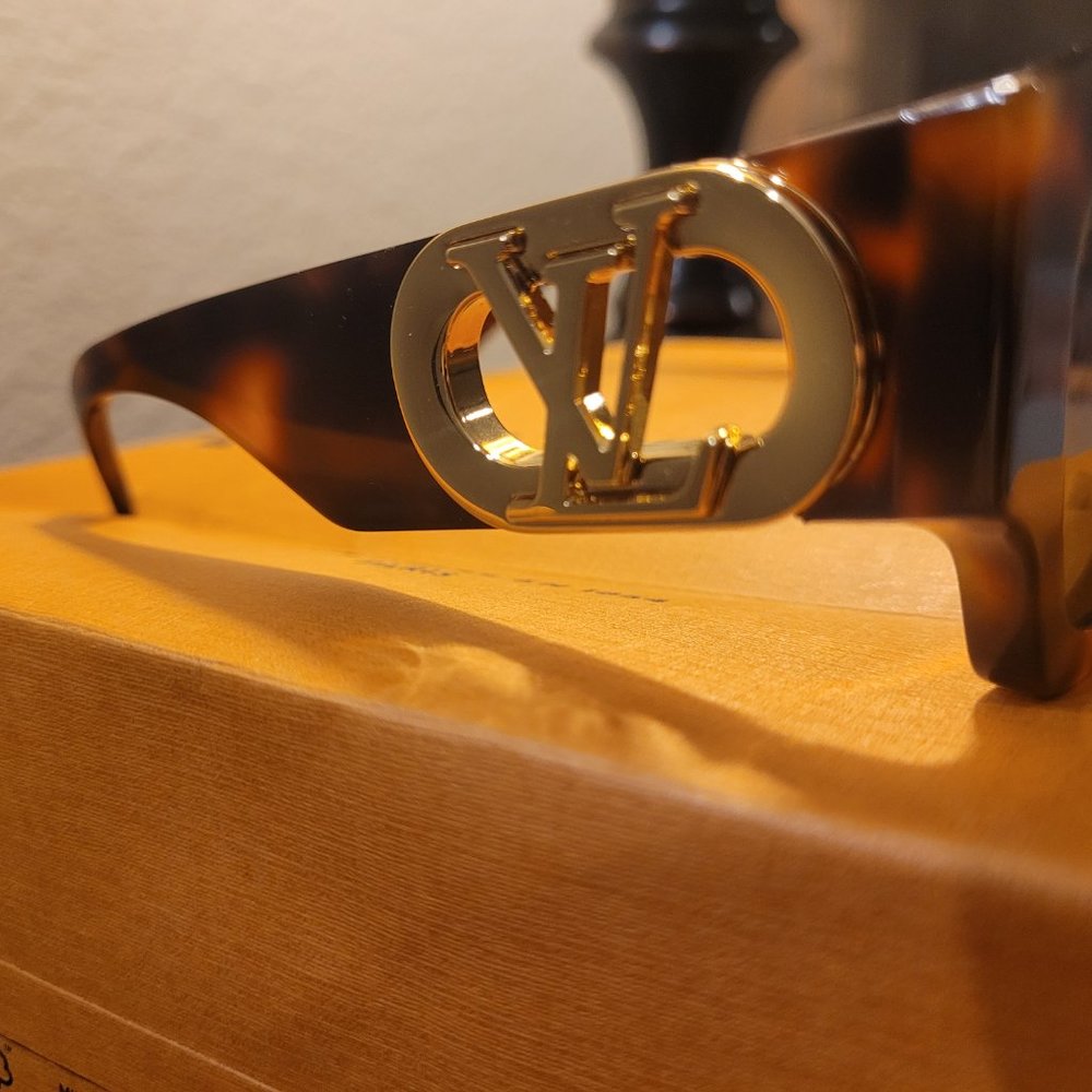 LV Link Square Sunglasses - Picture 5 of 8